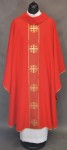 Czerwony ornat z krzyżami jerozolimskimi 206