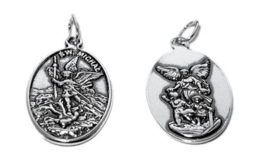 medalik z Archaniołem srebro-1