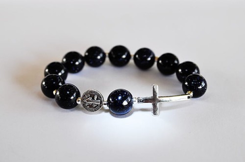 bransoletka w formie różańca