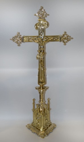 duży krzyż ołtarzowy-1