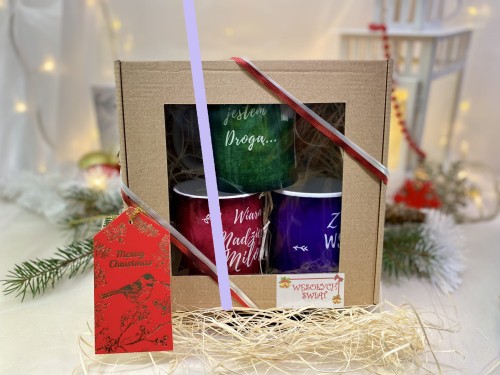 zestaw świąteczny z kubkami