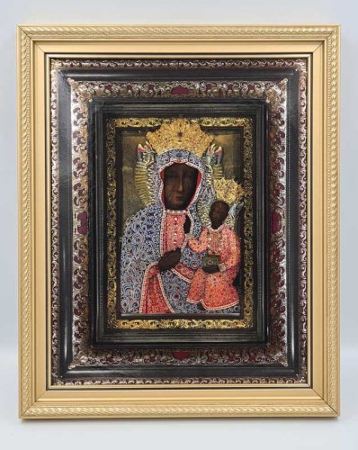 Obrazek Matki Bożej Częstochowskiej w złotej ramie