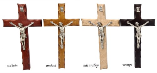 krzyż drewniany na ścianę