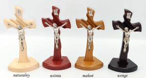 Krzyż drewniany stojący frezowany