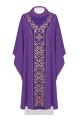 fioletowy ornat z ozdobnym haftem-2