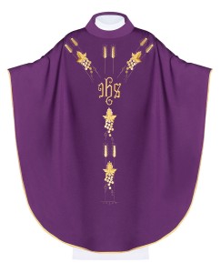 Ornat fioletowy z haftem IHS i winogron