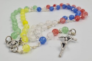 Różaniec misyjny z łączeniami metalowymi