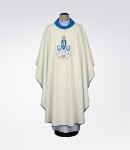 Ornat z pięknym Maryjnym haftem 1-393-1