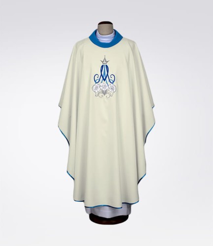 ornat z haftem Maryjnym-1