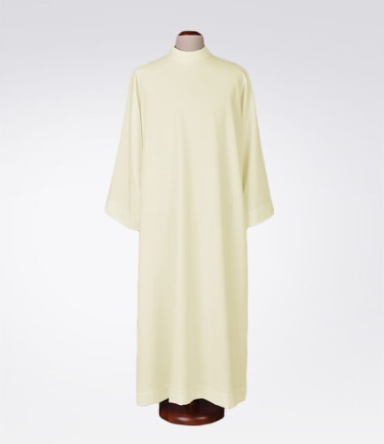 alba kapłańska ecru