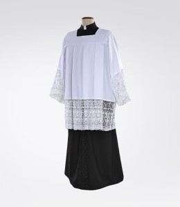 Komża kapłańska biała 5-144-0