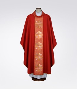 Ornat czerwony z nowoczesnym haftem 1-364-22