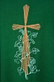 ornat zielony z haftem-3