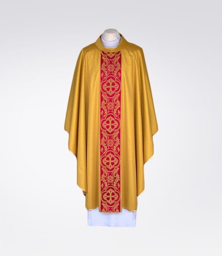 złoty ornat mszalny