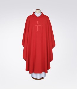 Ornat czerwonym z zarysem krzyża 1-340-2