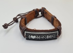 Skórzana bransoletka na rękę I LOVE JESUS