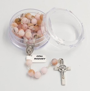 Różaniec z kamieni naturalnych opal różowy