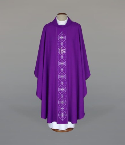 Ornat fioletowy z ozdobnym pasem