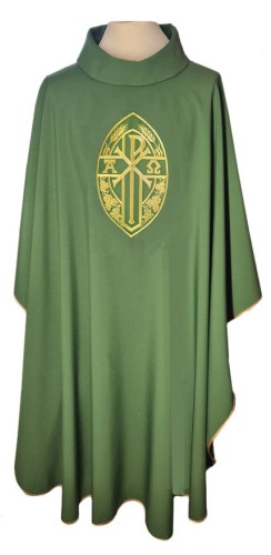 Ornat mszalny z haftem