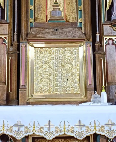 Tabernakulum mosiężne gotyckie-1