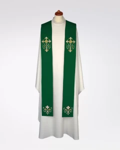 STUŁA ZIELONA Z OZDOBNYM HAFTEM 4-361-3