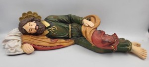 Święty Józef leżący figurka ręcznie malowana