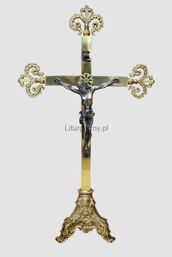 krzyż ołtarzowy-1