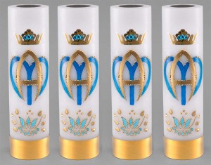Zestaw świec ołtarzowych ze wzorem Maryjnym