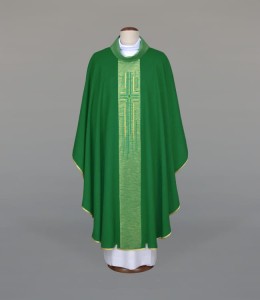 Ornat zielony z motywem krzyża  