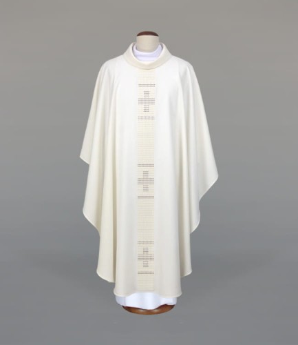 ornat w kolorze ecru