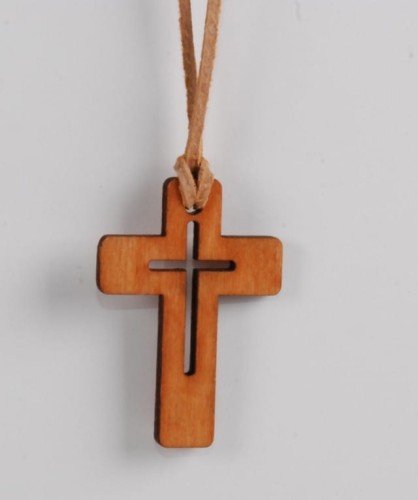 Zawieszka drewniana - krzyż z małym wycięciem-1