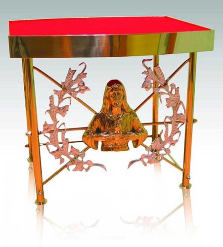 tron pod monstrancję