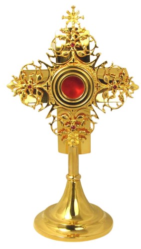 Relikwiarz bogato zdobiony w kształcie krzyża-  017