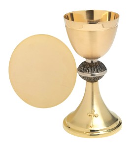 Kielich liturgiczny z pateną złocony wys. 20 cm