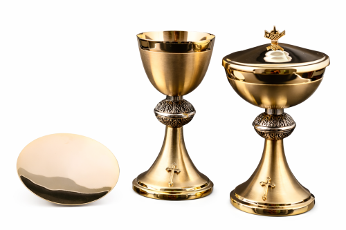 Zestaw naczyń liturgicznych – kielich, puszka i patena – złocone, klasyczne