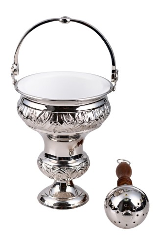 Kociołek na wodę święconą H 30 cm z kropidłem 29 cm – mosiądz niklowany