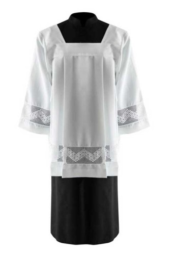 Komża kapłańska z bawełnianą koronką-1