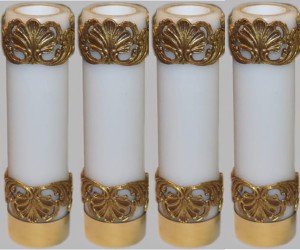 Zestaw świec liturgicznych gładkich z delikatnym zdobieniem