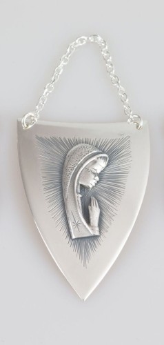 medalion srebrny z Matką Boską