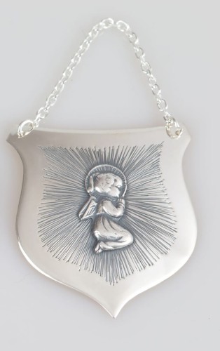 ryngraf z klęczącym aniołkiem