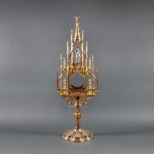 Monstrancja w stylu neogotyckim C-0122