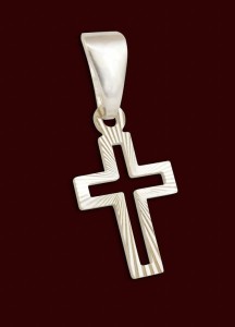 Krzyż ze srebra KD080