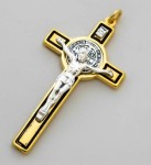 Krzyż Benedykta 8 cm w kolorach czerni i złota